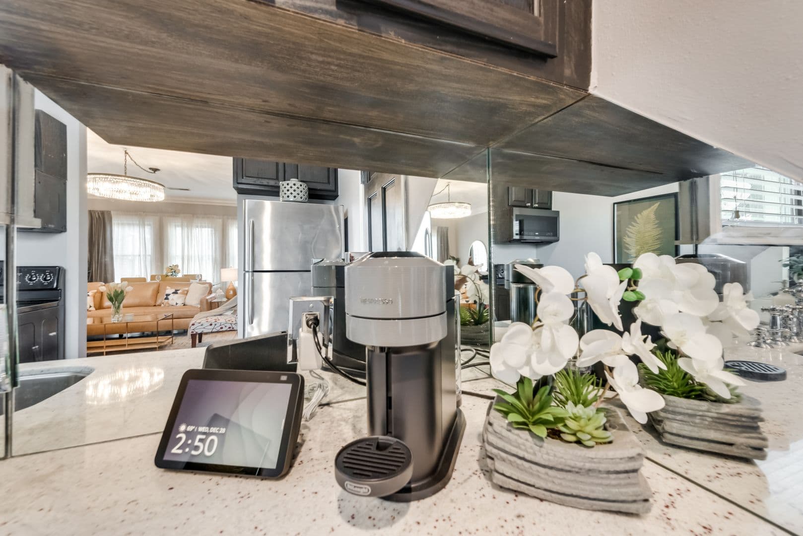 Dallas Apartment: 4417 Swiss Avenue