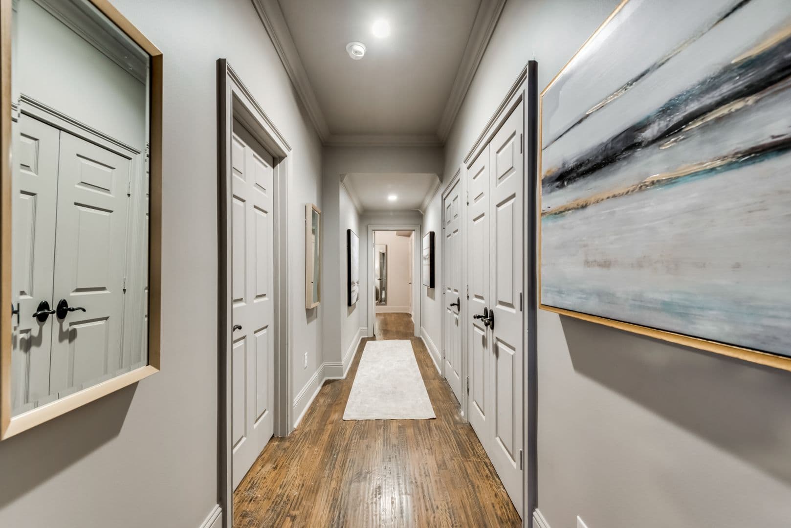 Dallas Apartment: 4902 Worth Street