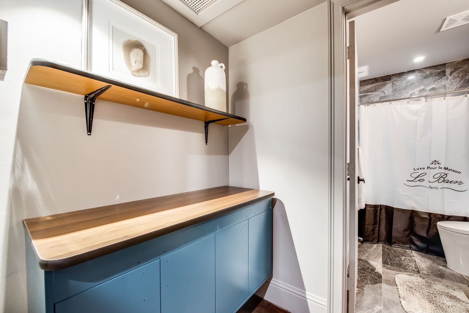 Dallas Apartment: 4803 Junius Street