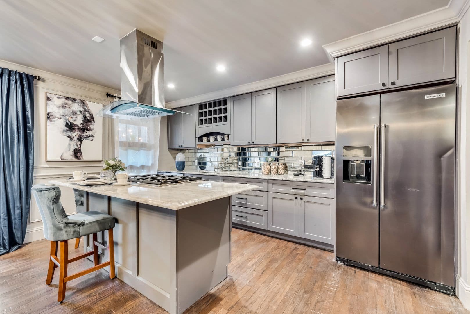 Dallas Apartment: 4803 Junius Street