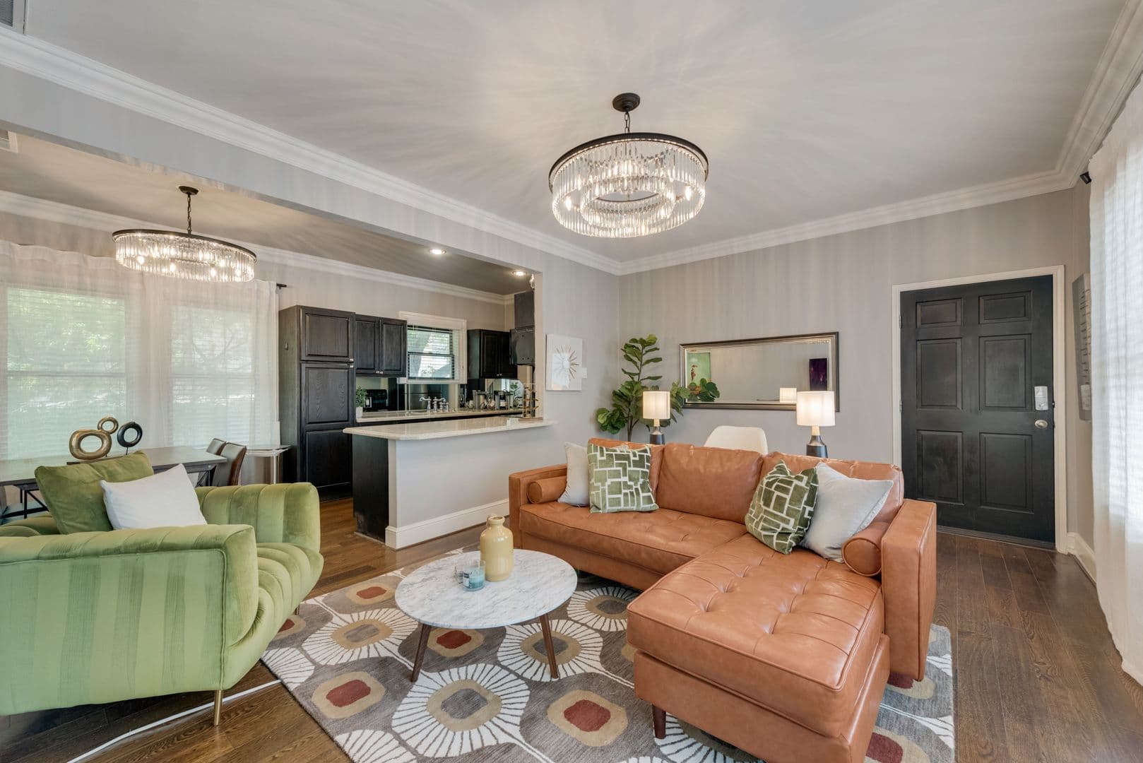 Dallas Apartment: 4417 Swiss Avenue