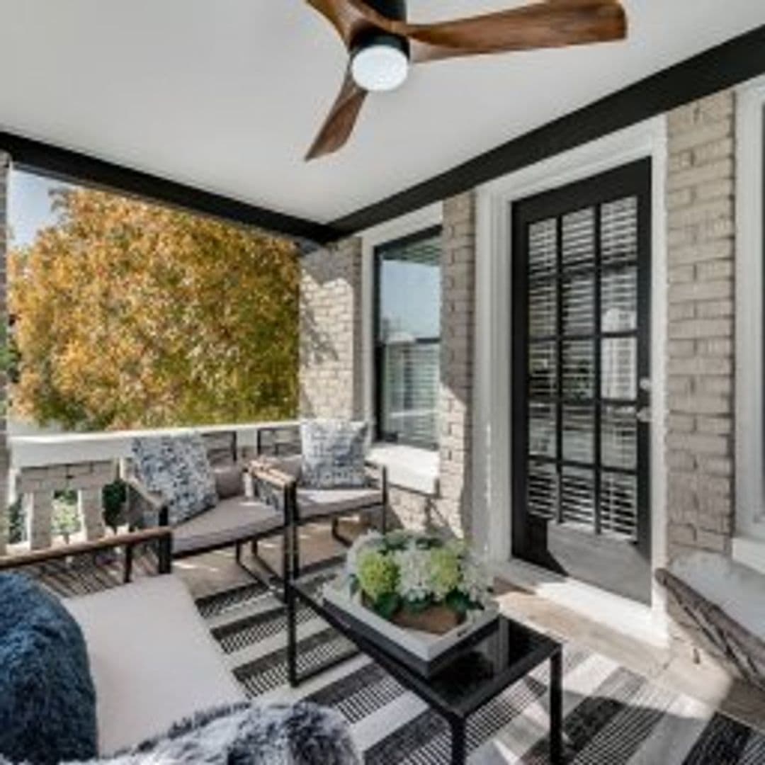 Dallas Apartment: 4417 Swiss Avenue