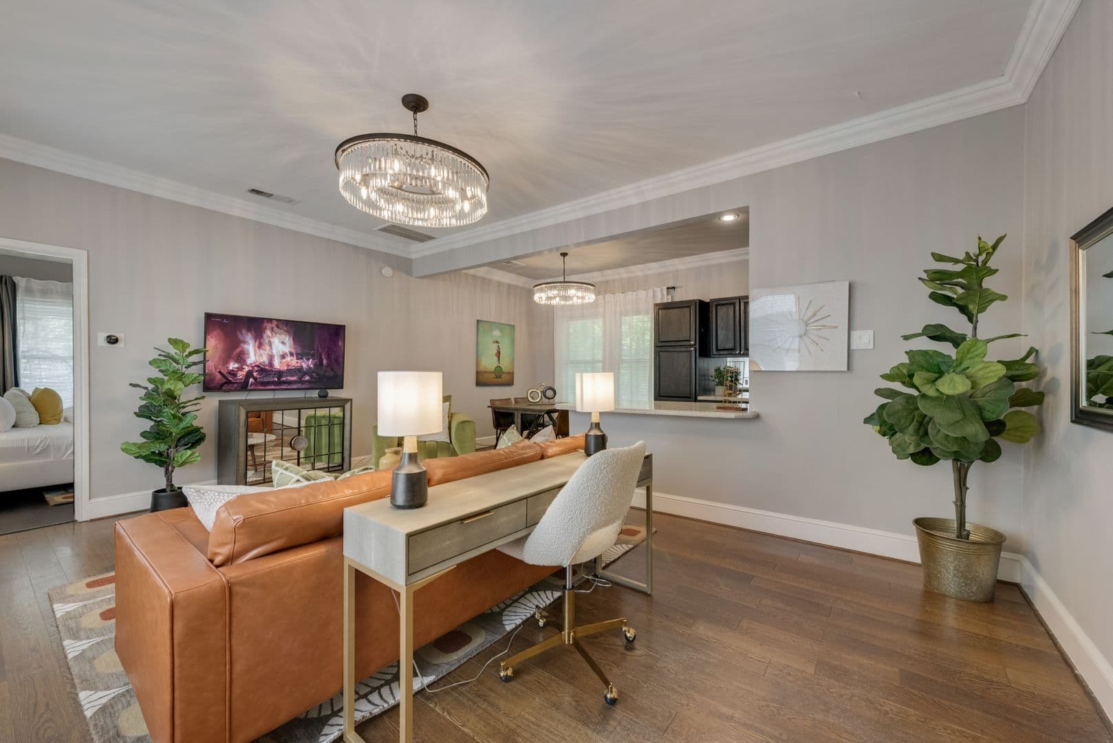 Dallas Apartment: 4417 Swiss Avenue