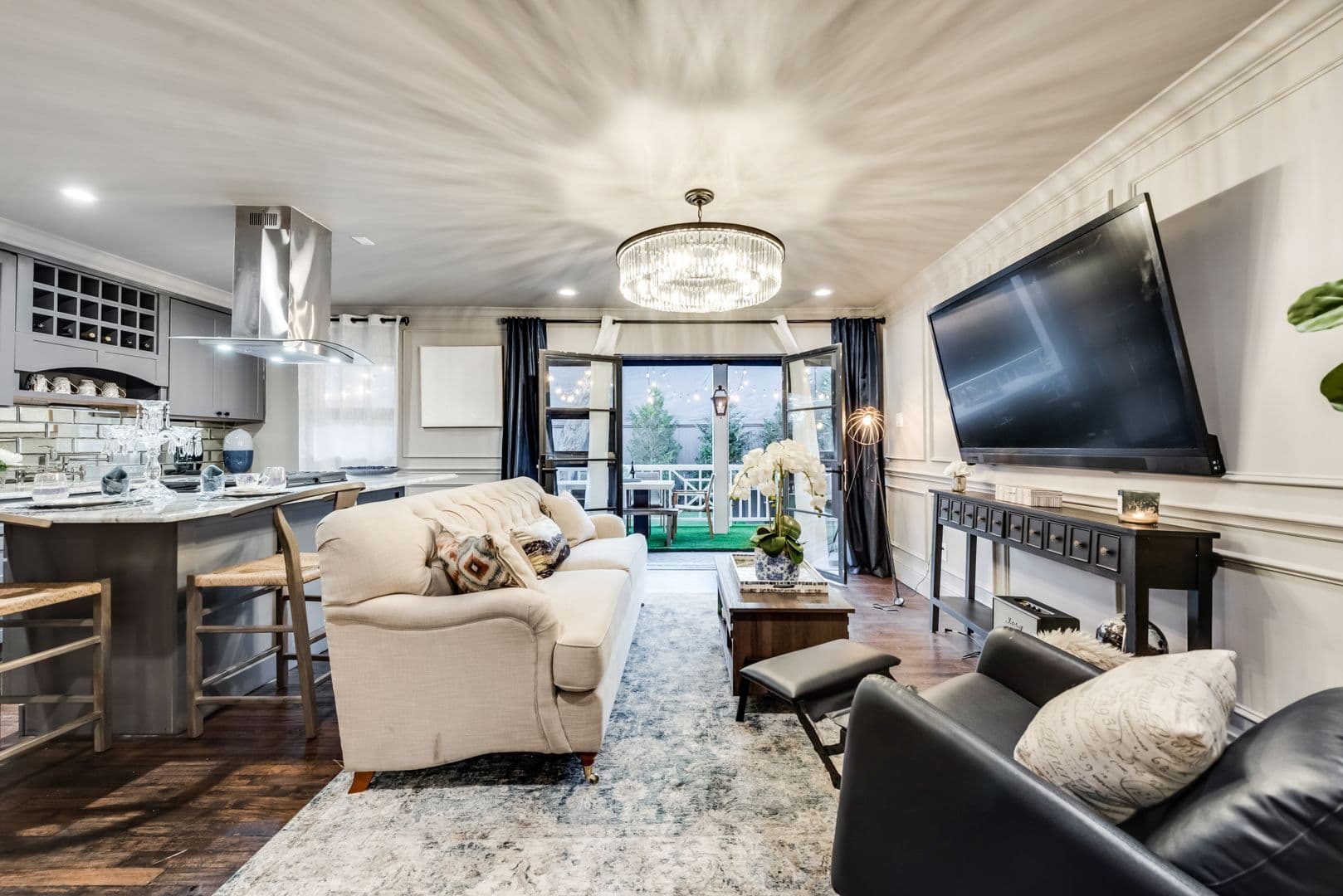 Dallas Apartment: 4803 Junius Street