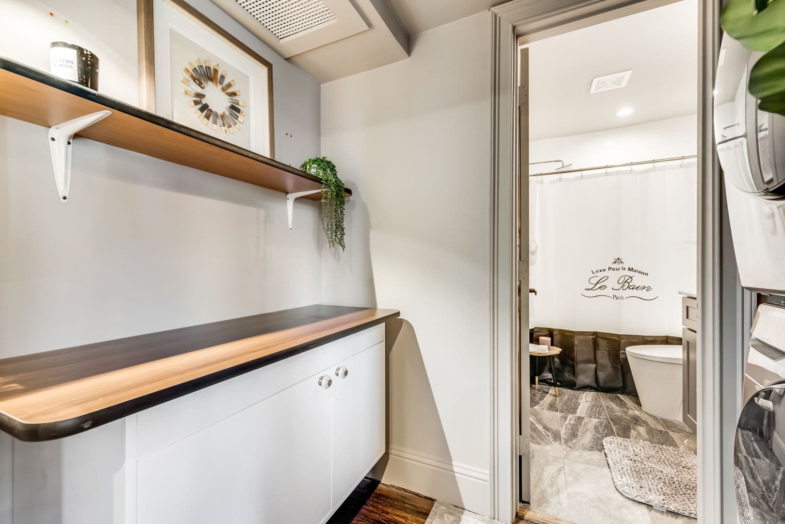 Dallas Apartment: 4803 Junius Street