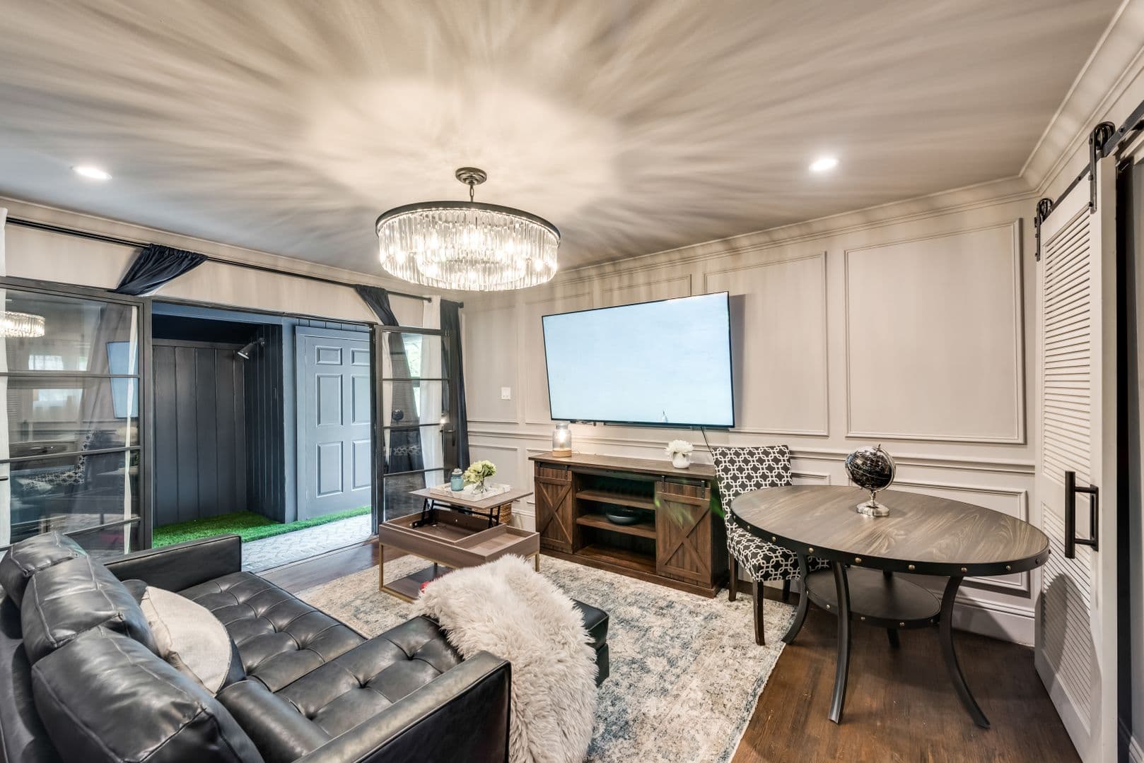 Dallas Apartment: 4803 Junius Street