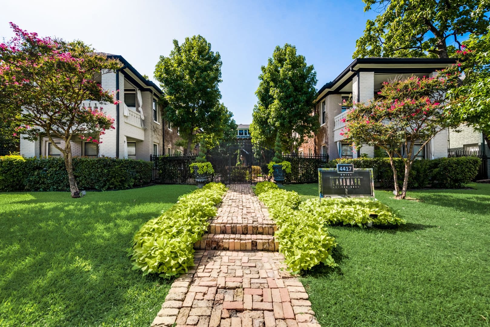 Dallas Apartment: 4417 Swiss Avenue