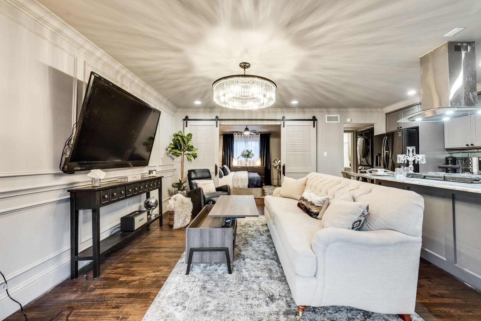 Dallas Apartment: 4803 Junius Street