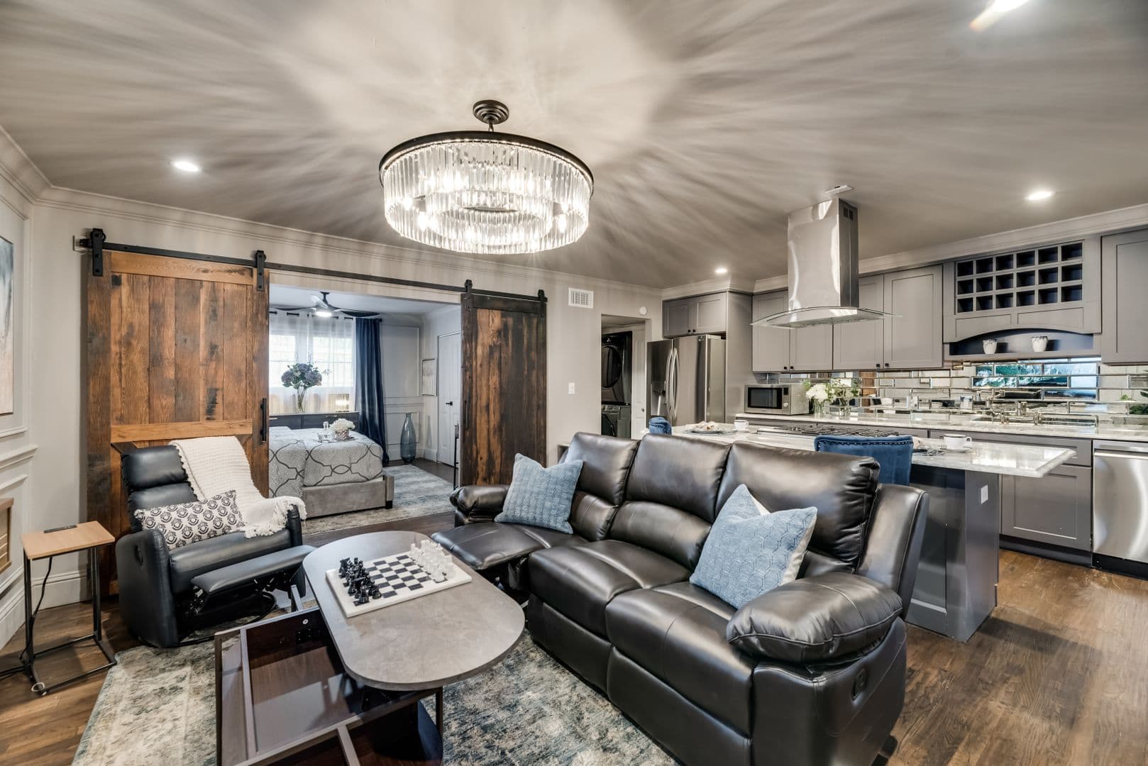 Dallas Apartment: 4803 Junius Street