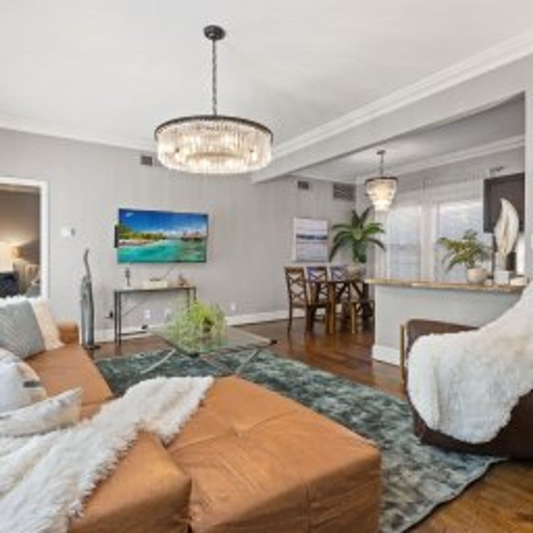 Dallas Apartment: 4417 Swiss Avenue