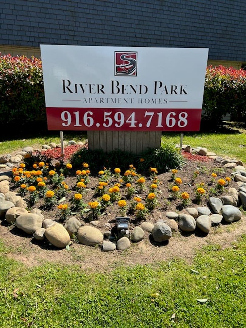 Rancho Cordova Apartment: 2404 Moraine Cir # 08