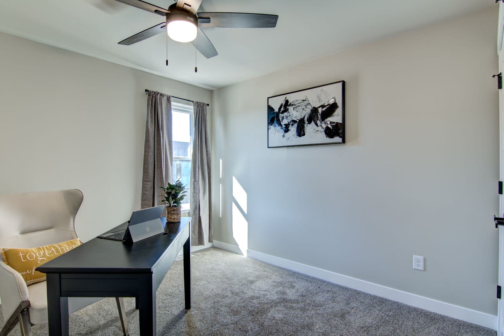 Altoona House: 2529 Otter Tail Way