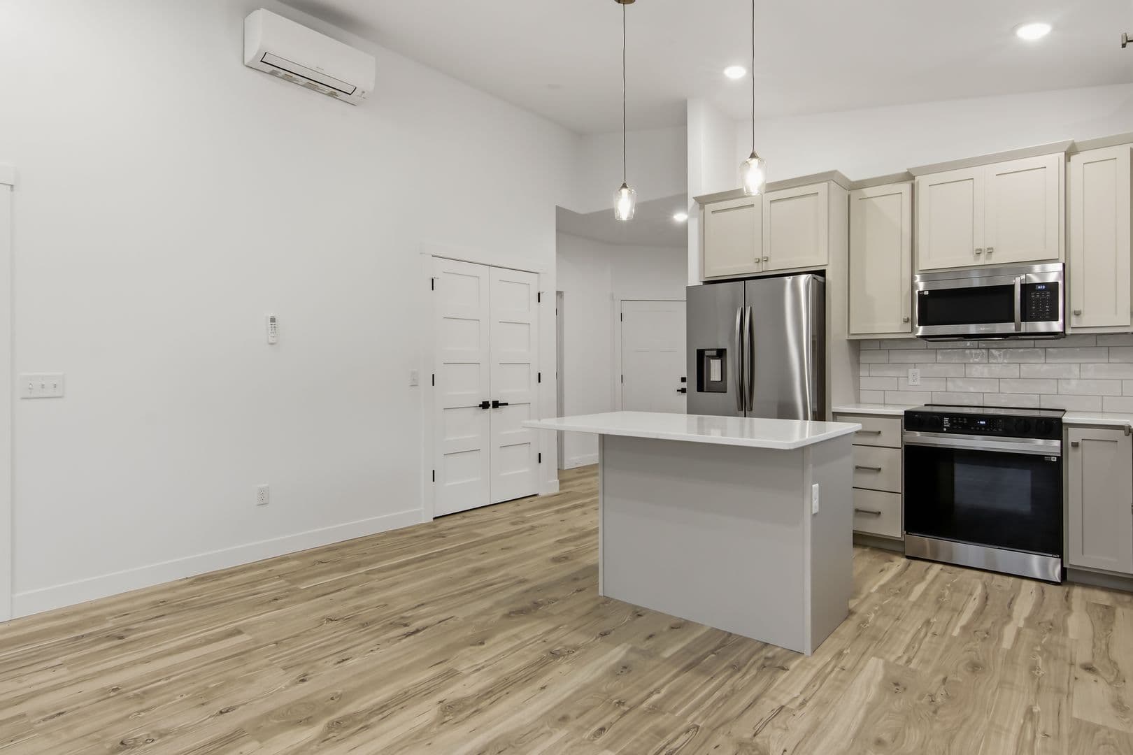 Altoona Townhome: 1713 Whitetail Way