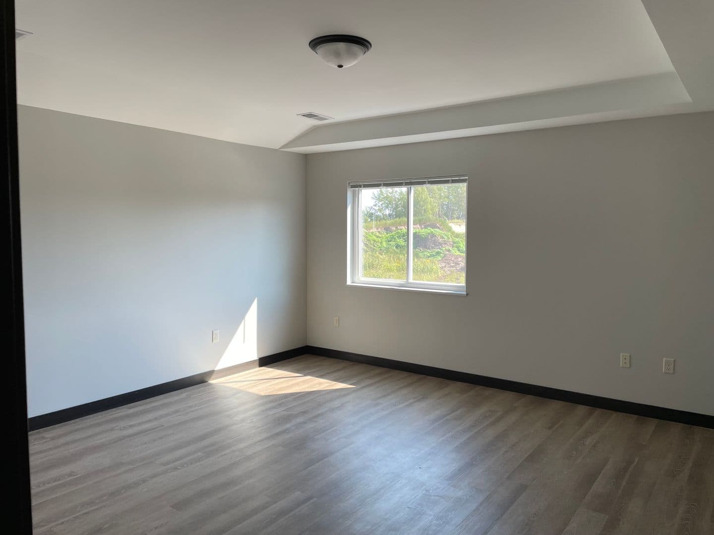 Elk Mound Apartment: 224 & 226 Independence Dr