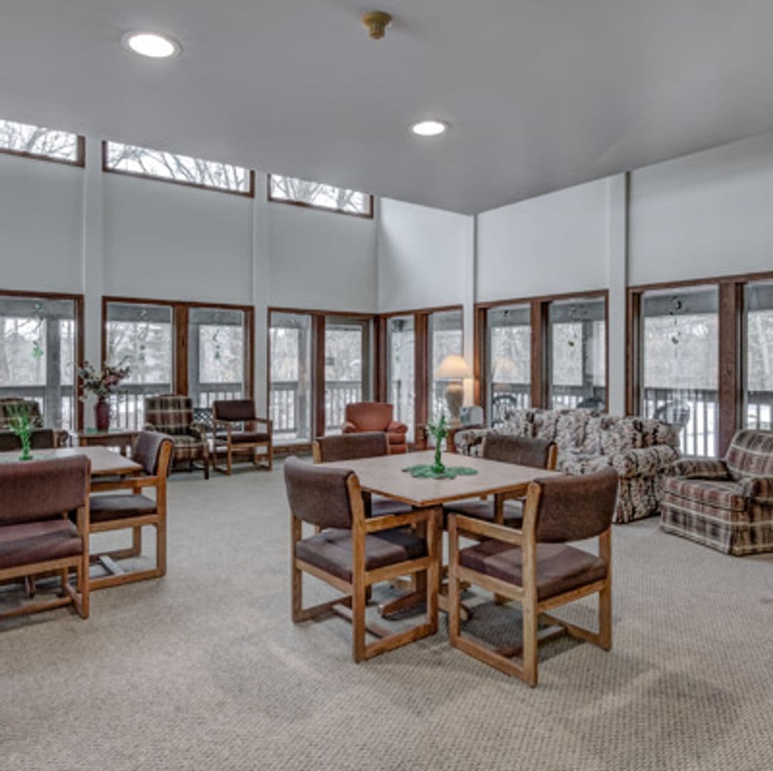 Eau Claire Apartment: 4880 Otteson Lane