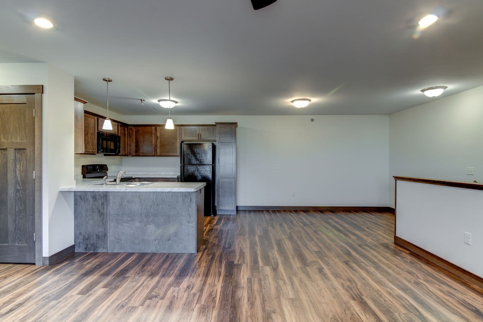 Chippewa Falls Apartment: 310, 312, 314, 316 Colome St