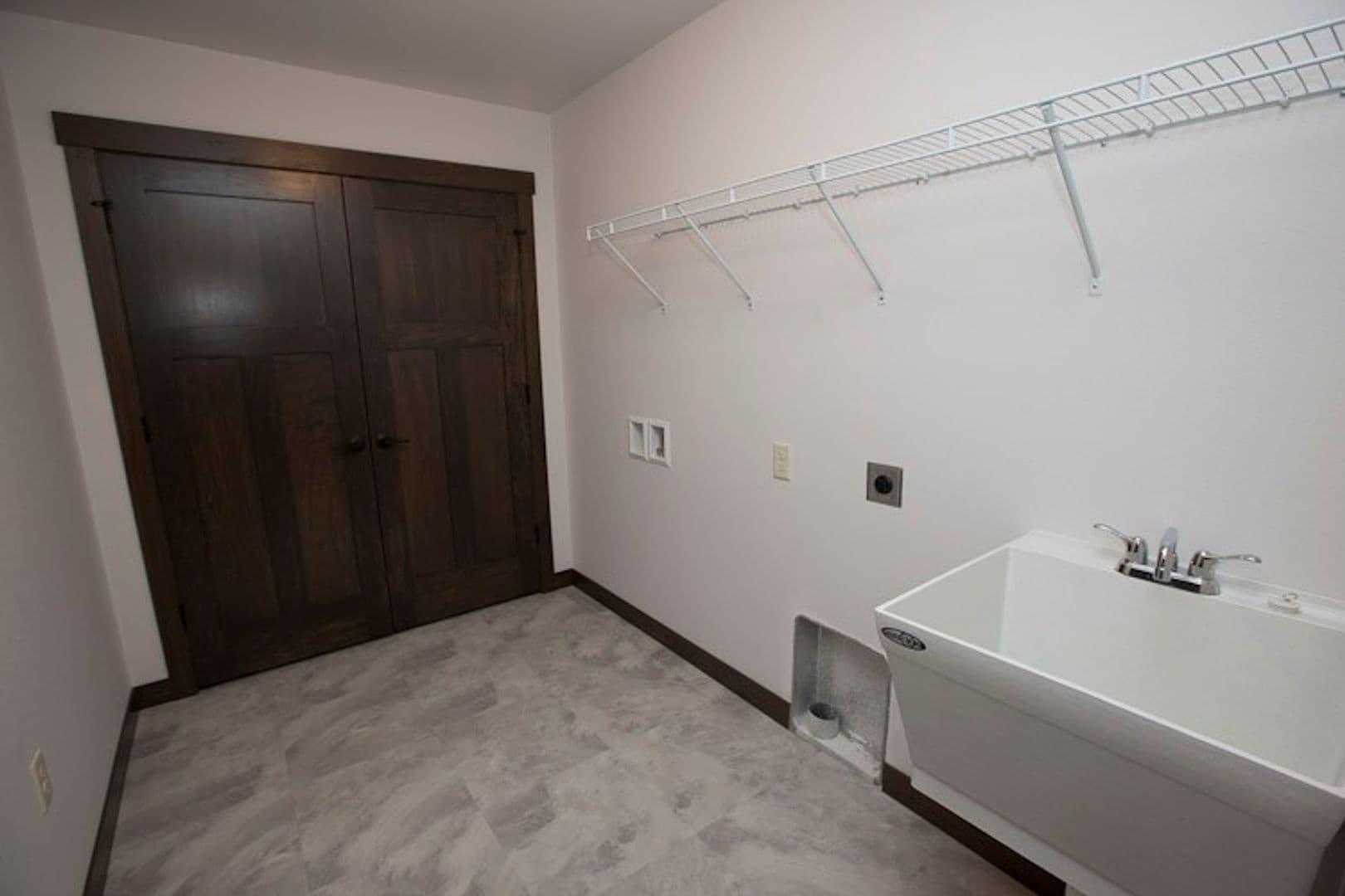 Chippewa Falls Apartment: 16446-16448 56th Ave