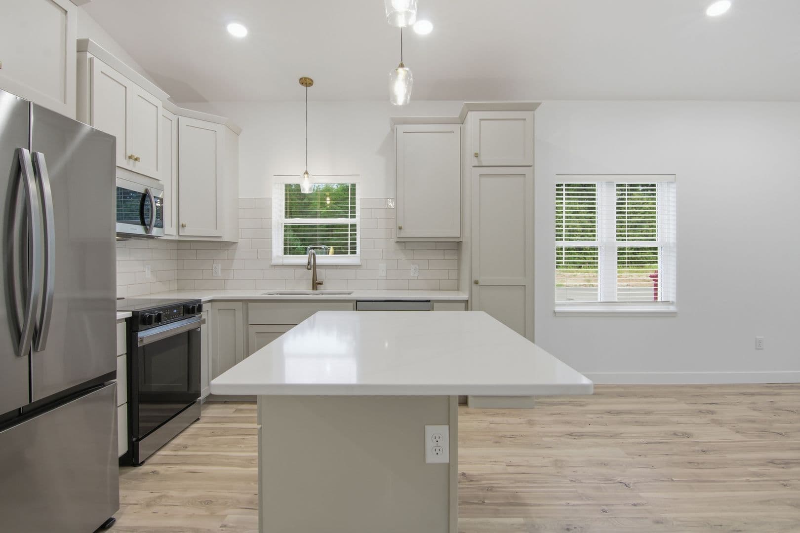 Altoona Townhome: 1713 Whitetail Way