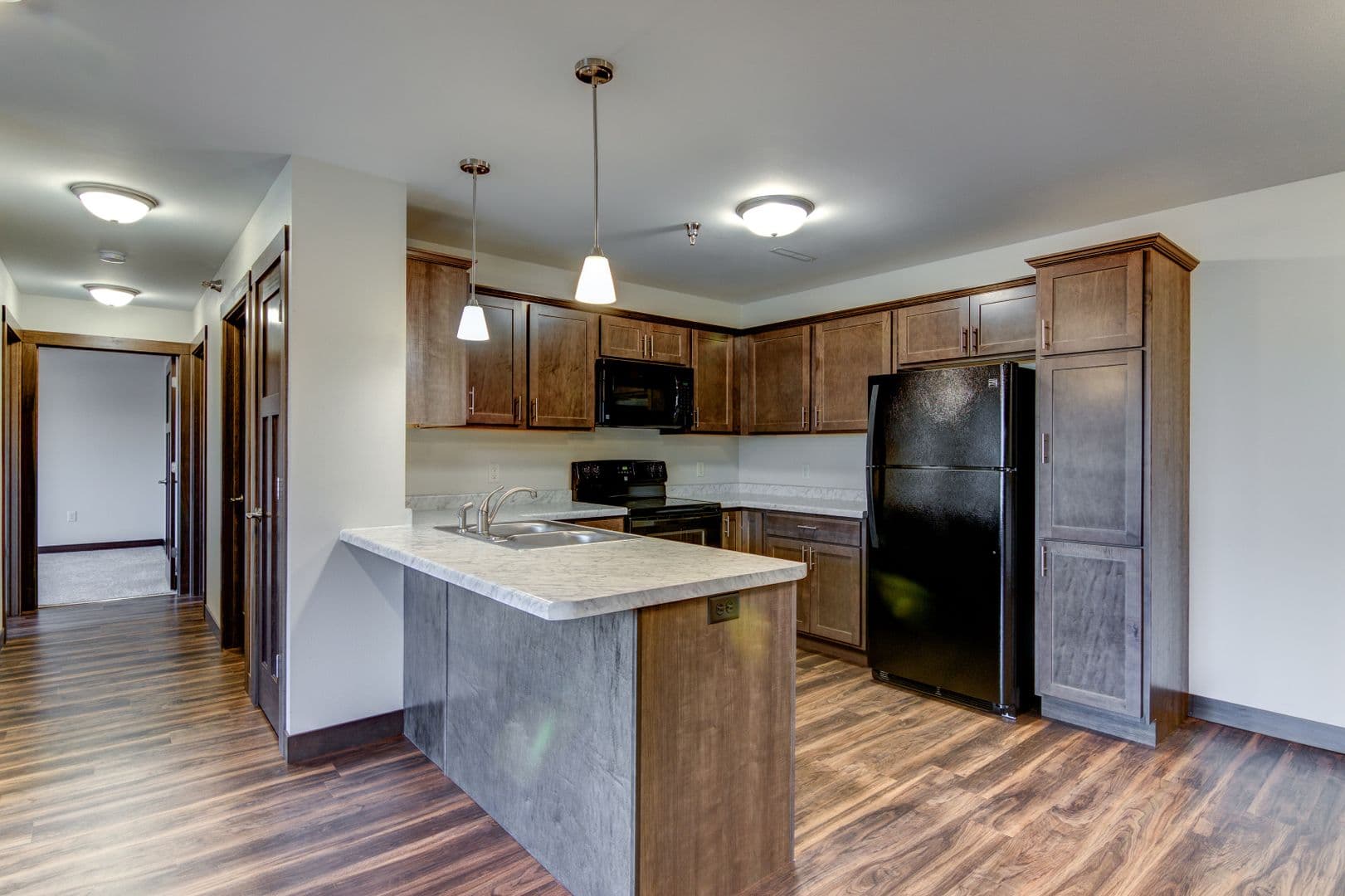Chippewa Falls Apartment: 310, 312, 314, 316 Colome St