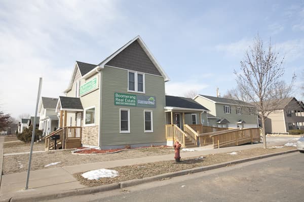 Eau Claire Apartment: 902 Water Street