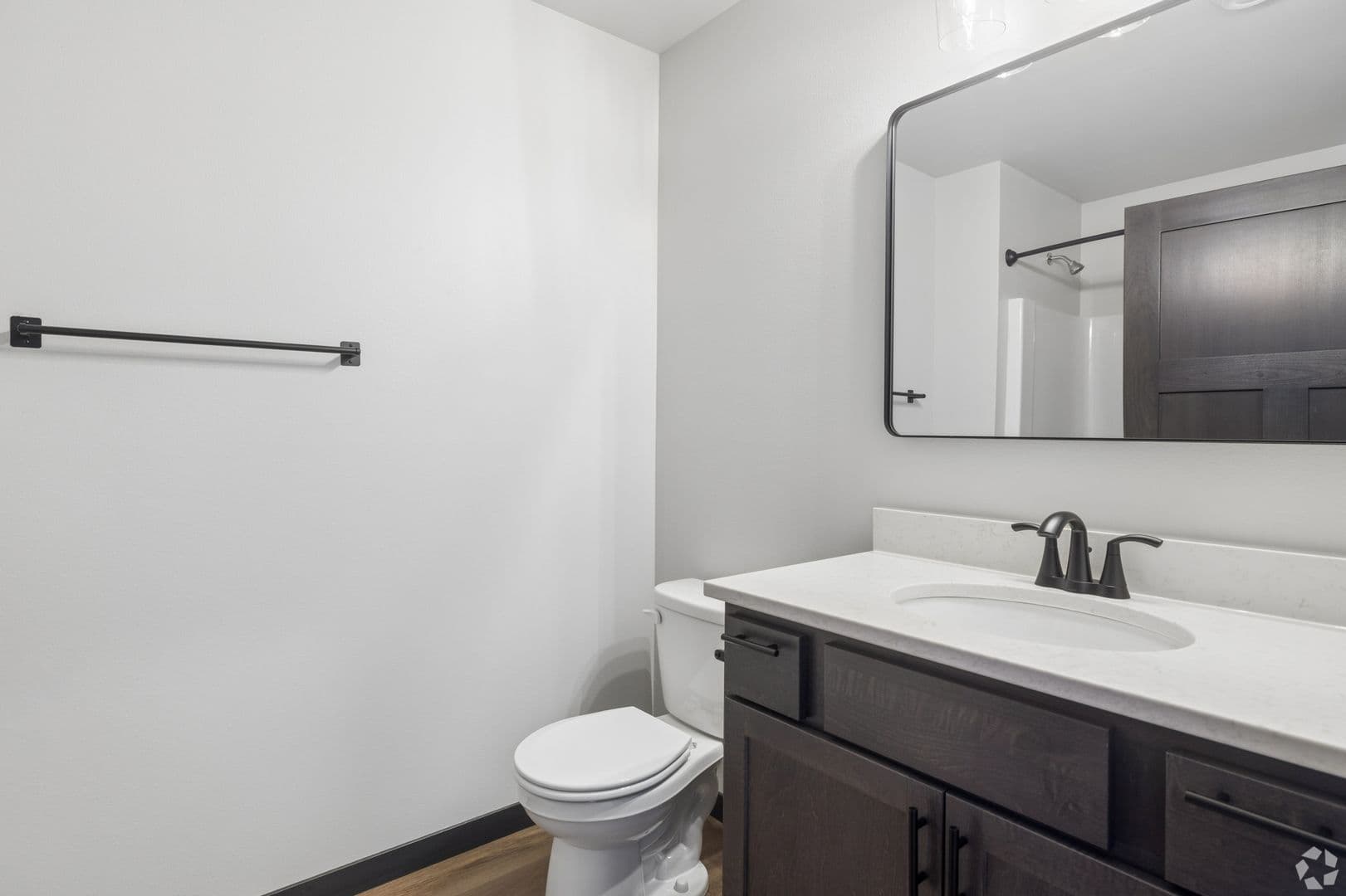 Altoona Apartment: 300 Yellowstone Tr & 676/708/736/756 Yosemite Way
