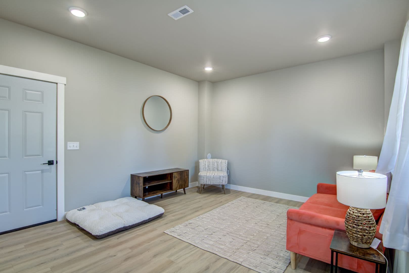 Altoona House: 2529 Otter Tail Way