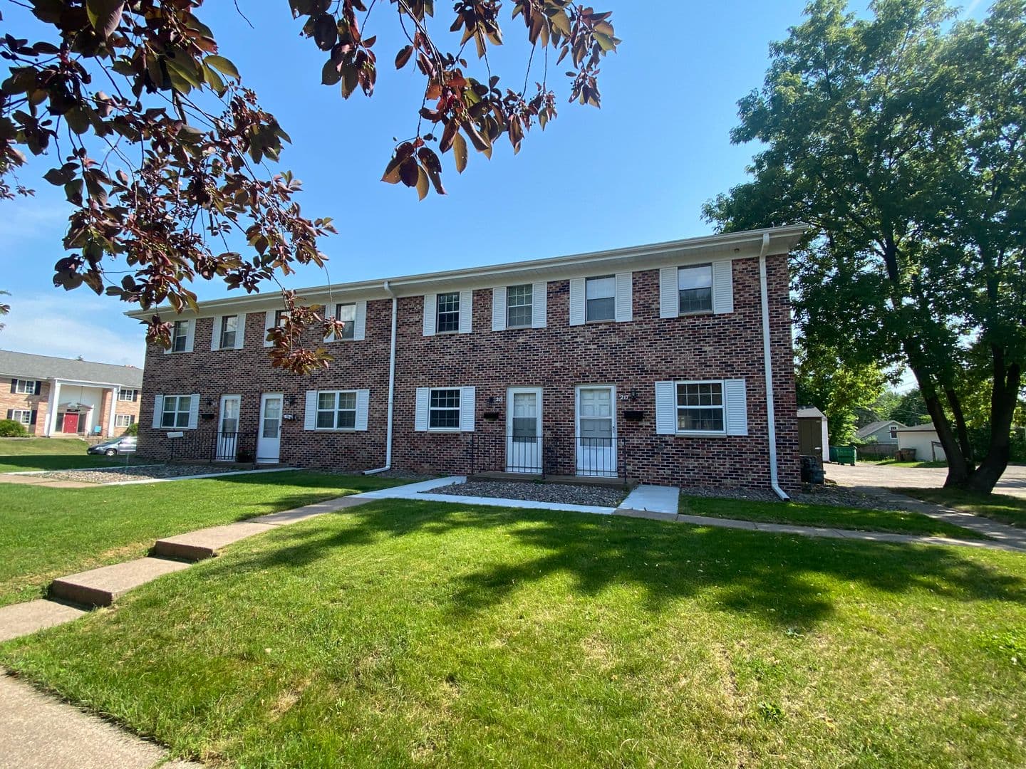 Chippewa Falls Apartment: 217-223 Albert Street