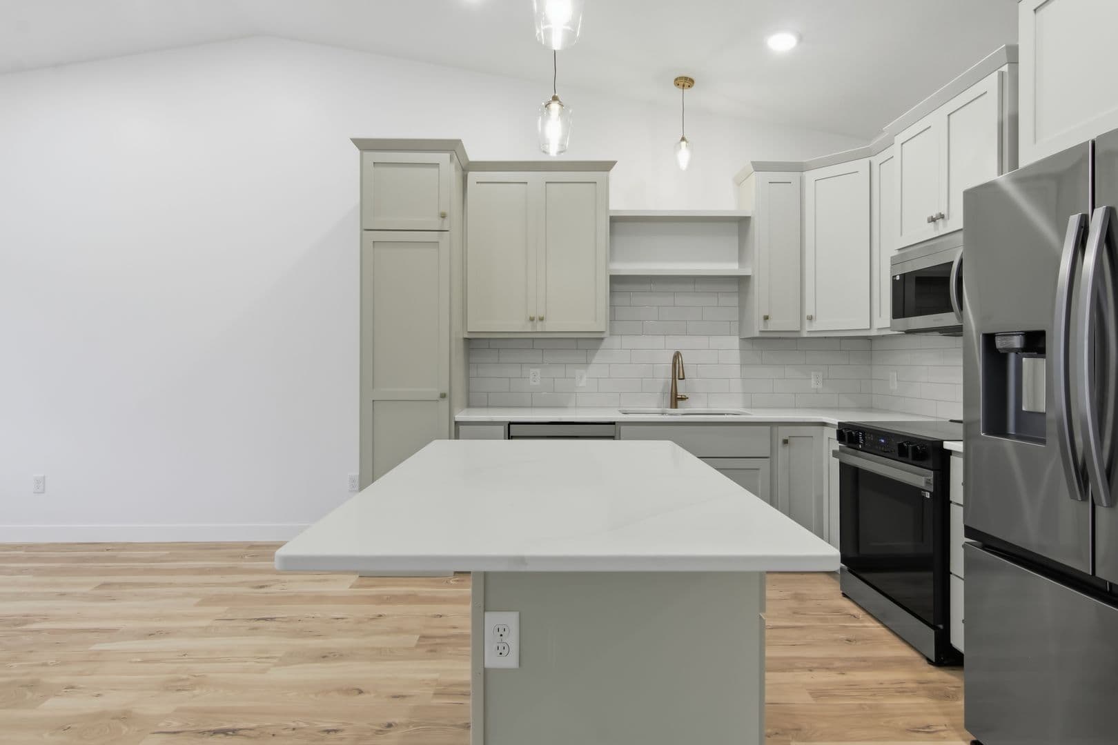 Altoona House: 1721 Whitetail Way
