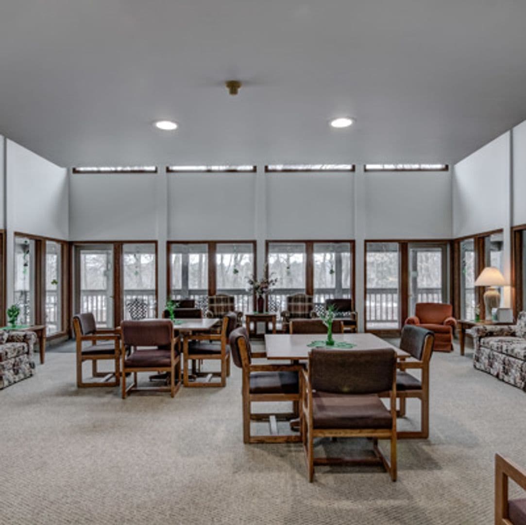 Eau Claire Apartment: 4880 Otteson Lane