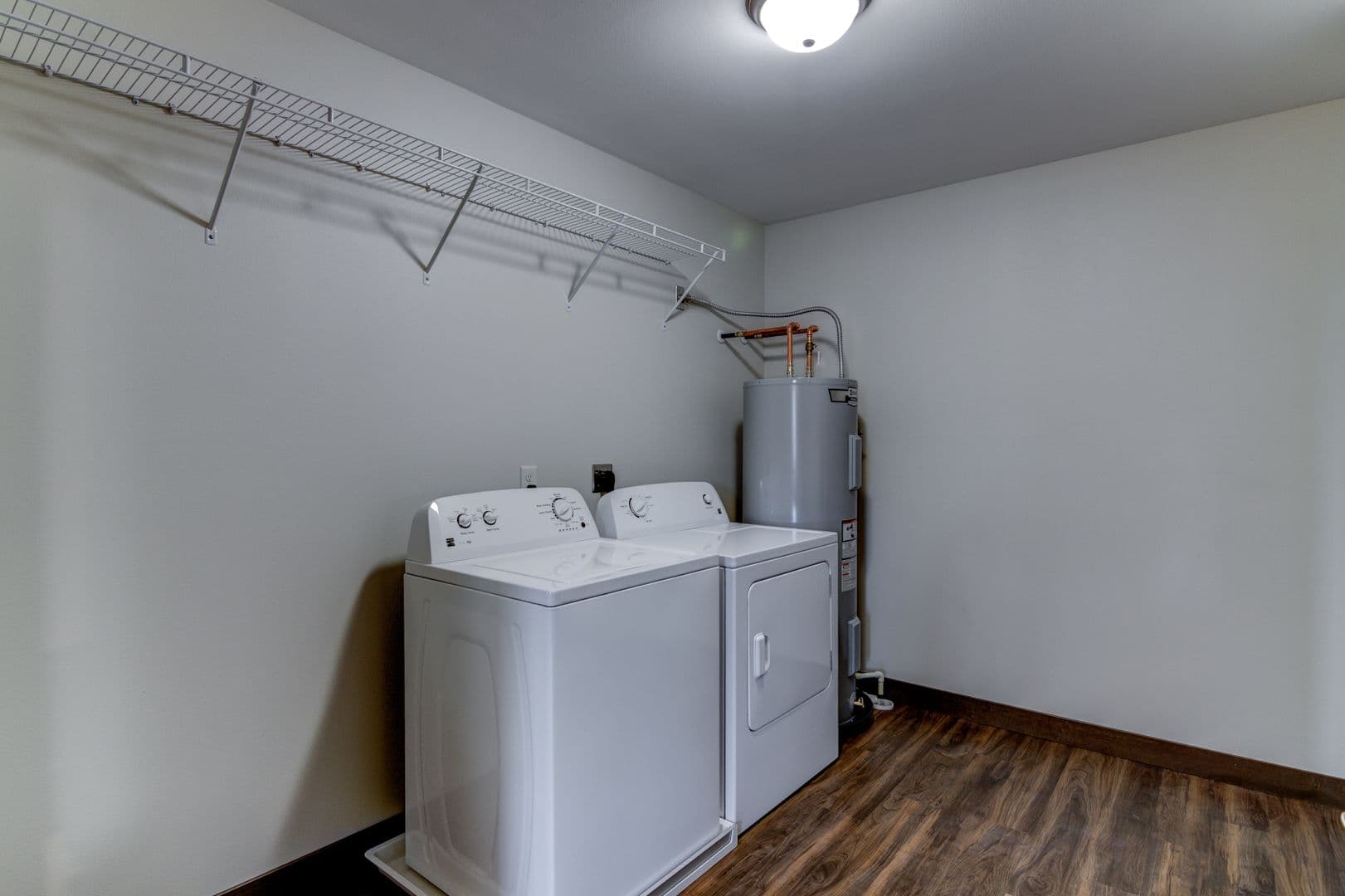 Chippewa Falls Apartment: 310, 312, 314, 316 Colome St