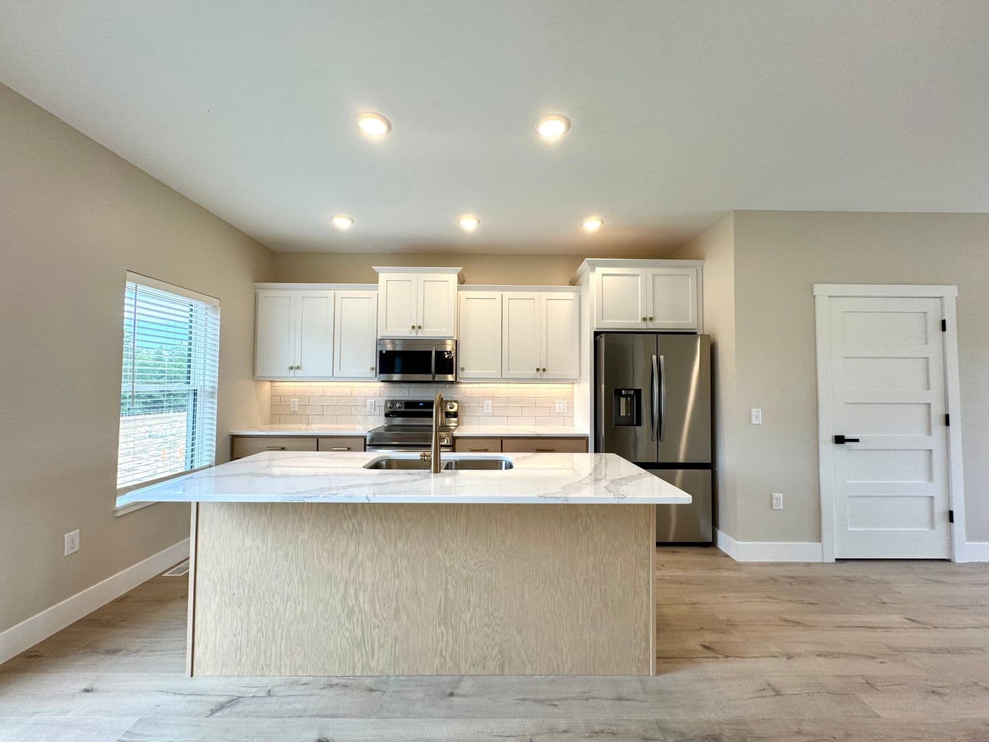 altoona Apartment: 1605-1623 Planert Place