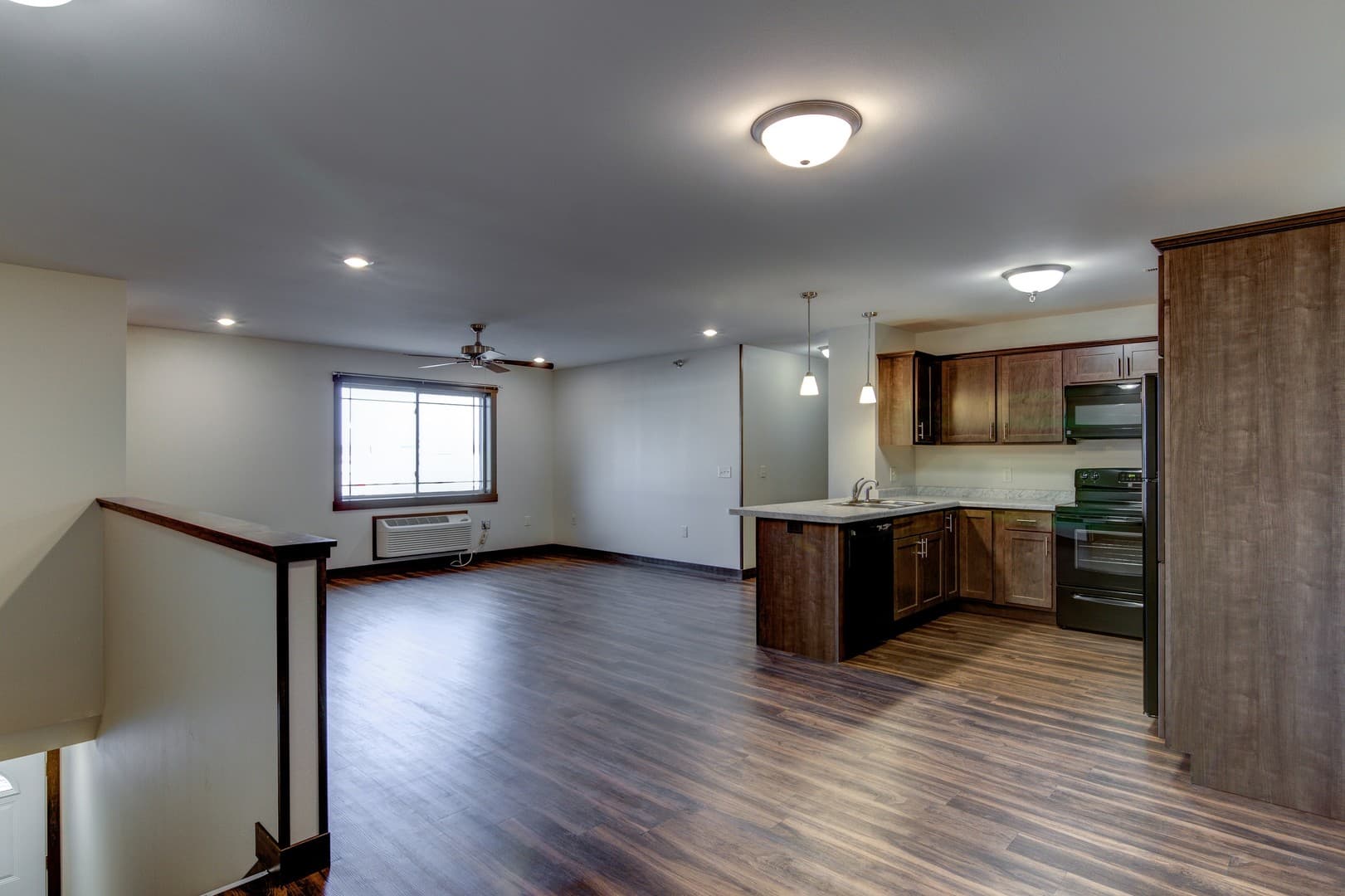 Eau Claire Apartment: 940 Starr Avenue