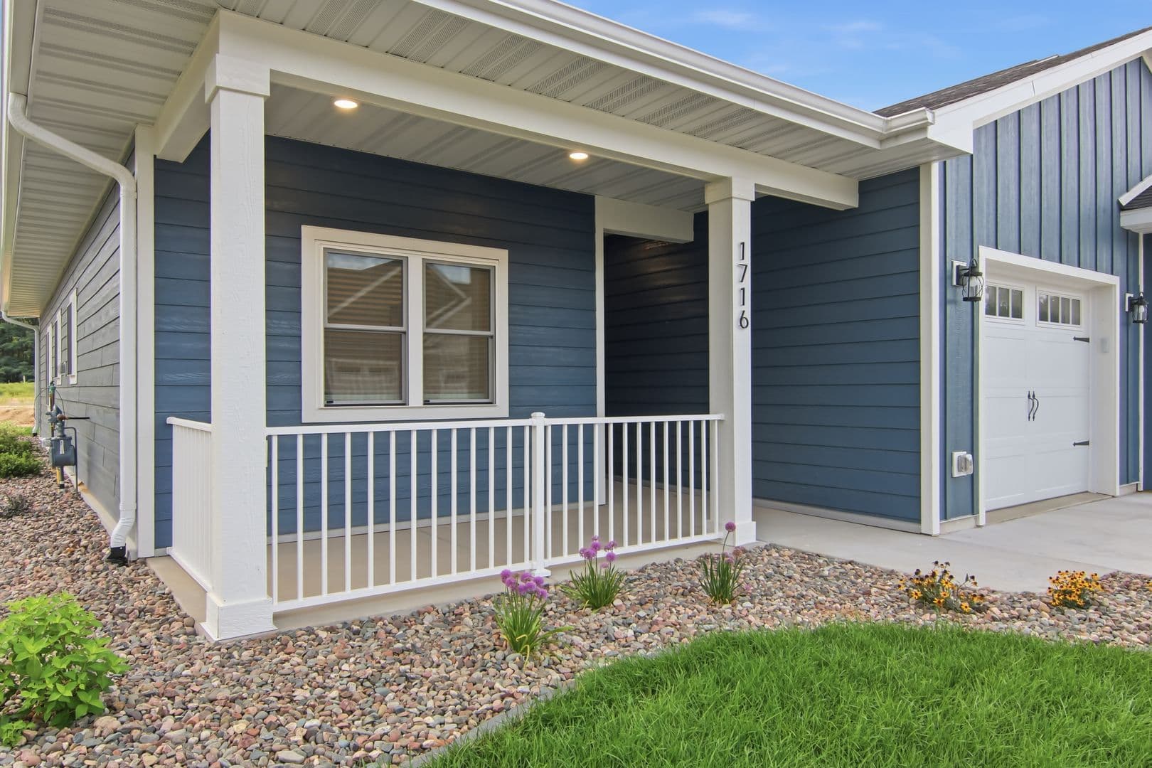 Altoona Townhome: 1713 Whitetail Way