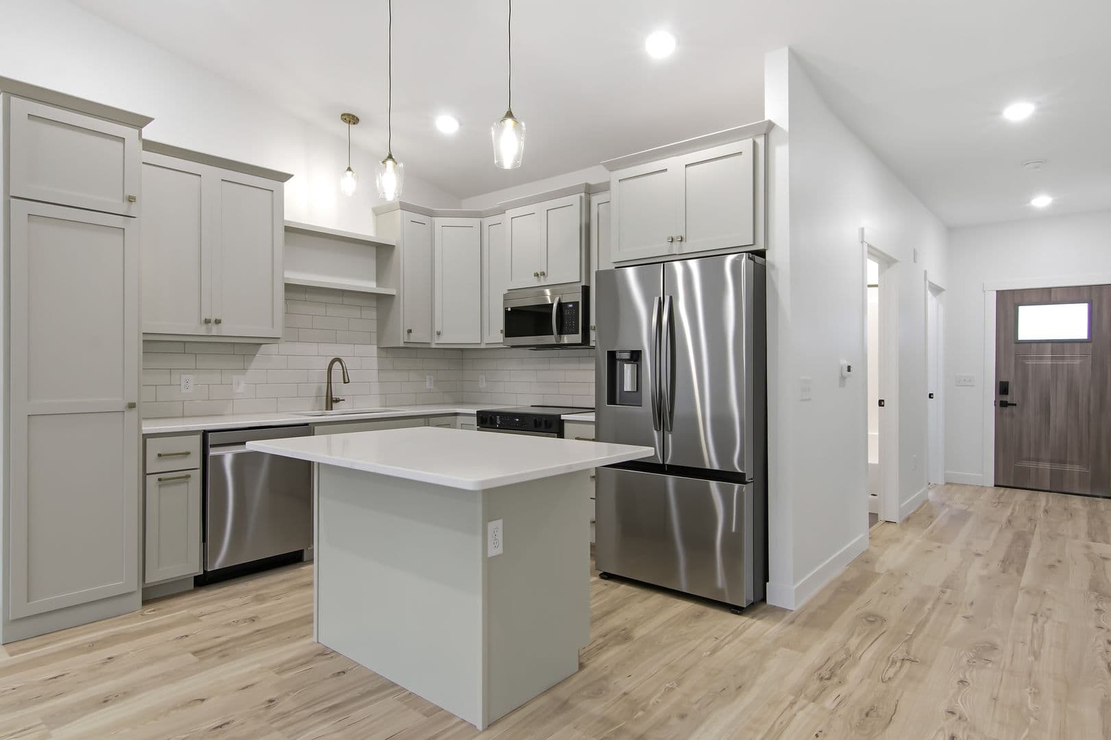 Altoona House: 1723 Whitetail Way