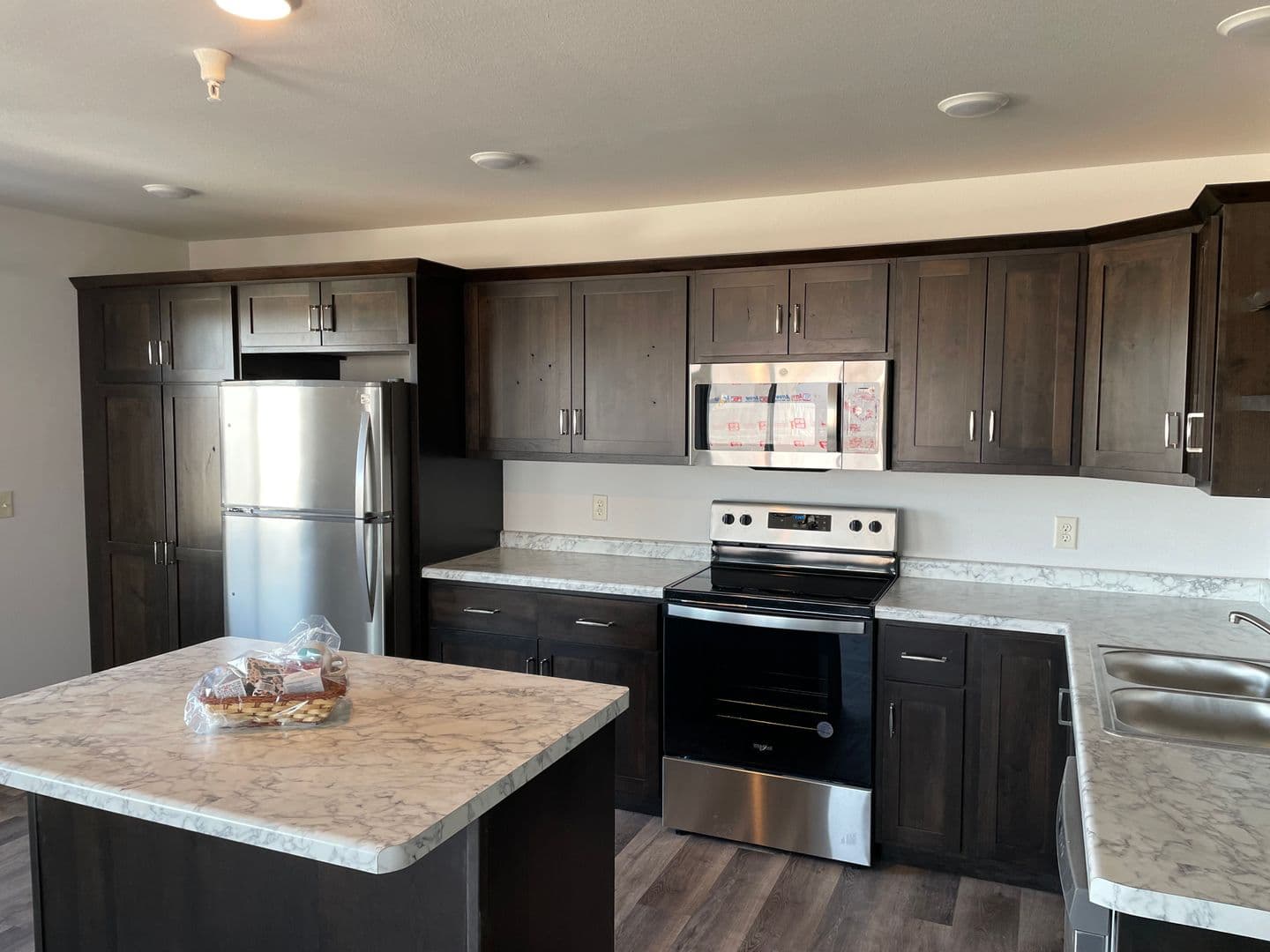Eau Claire Apartment: 5304 -5320 Stonewood Drive