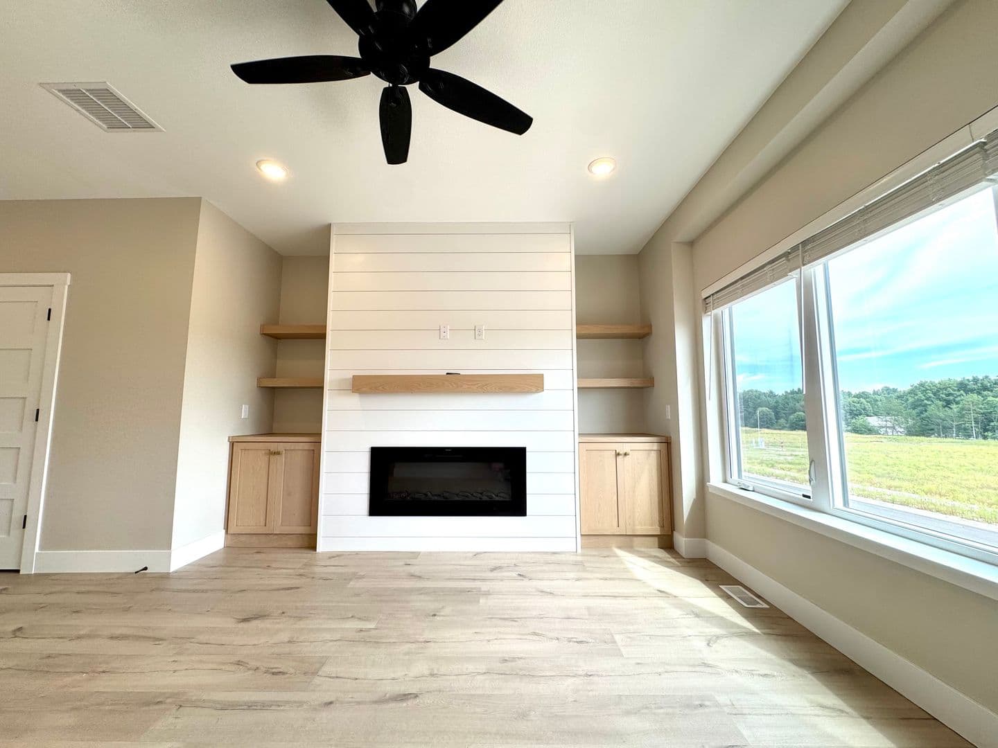 altoona Apartment: 1605-1623 Planert Place