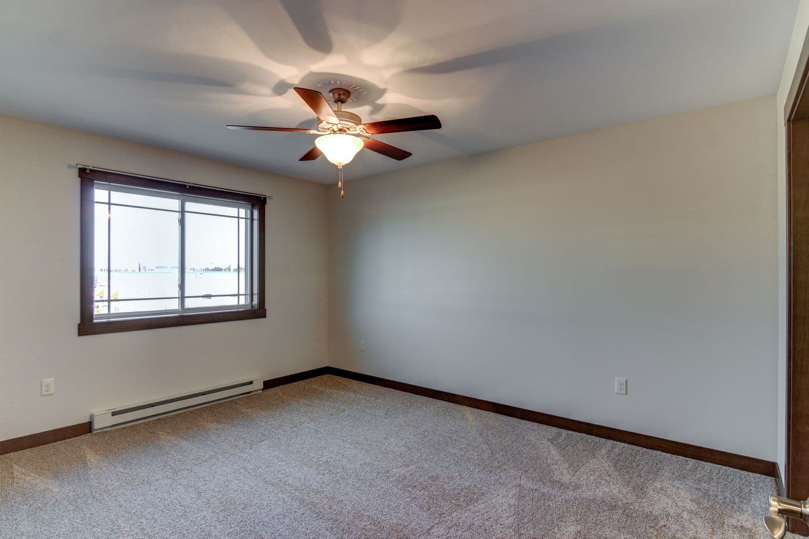 Chippewa Falls Apartment: 310, 312, 314, 316 Colome St