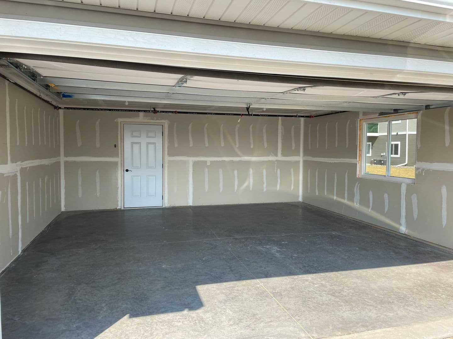 Elk Mound Apartment: 224 & 226 Independence Dr