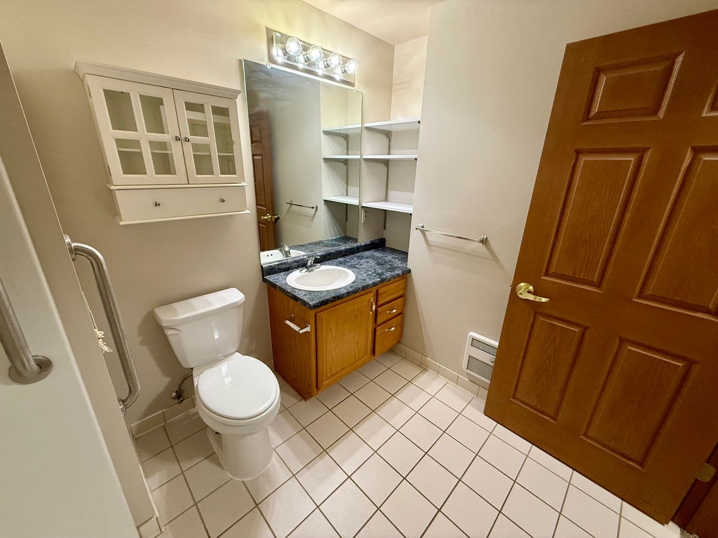 Eau Claire Apartment: 4880 Otteson Lane