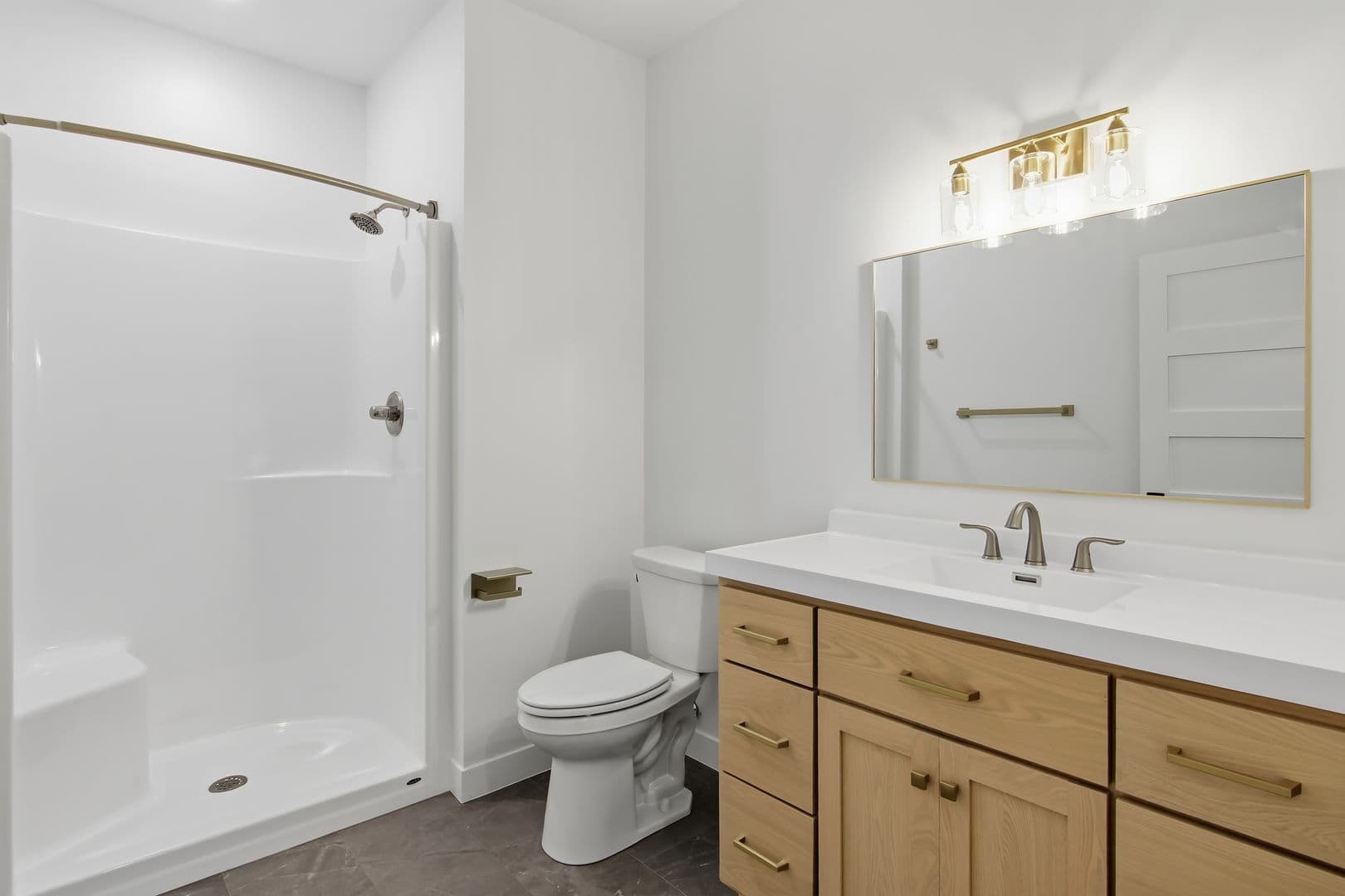 Altoona House: 1715 Whitetail Way
