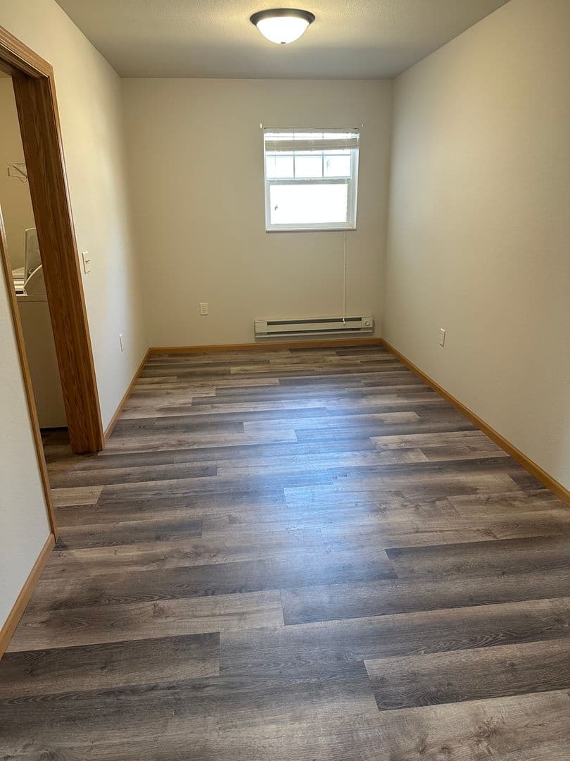 Menomonie Apartment: 879 Dancing Oaks Circle