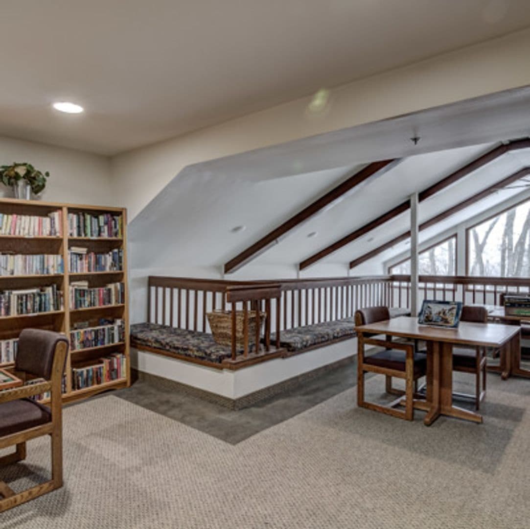 Eau Claire Apartment: 4880 Otteson Lane