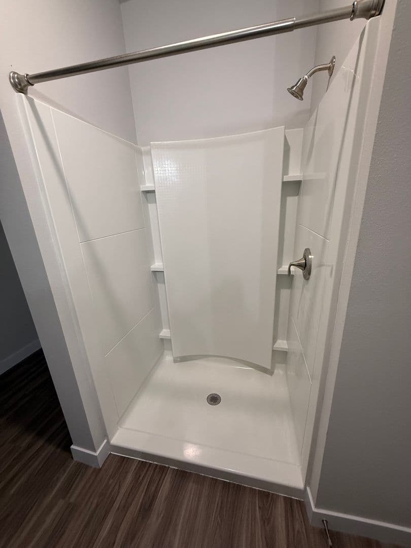 Eau Claire Apartment: 715 S Barstow St