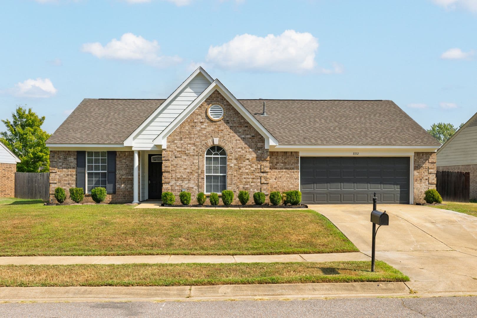 Southaven House: 8332 Grayce Dr