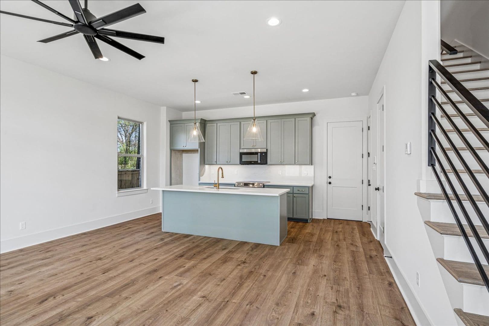 Memphis House: 5486 End Village E Lot 19