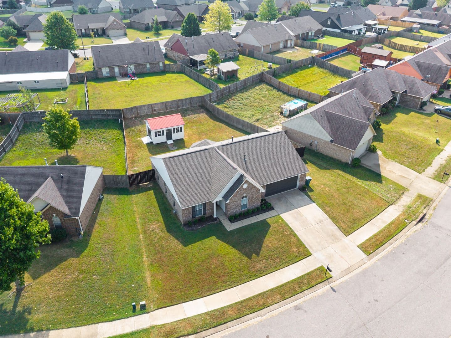 Southaven House: 8332 Grayce Dr