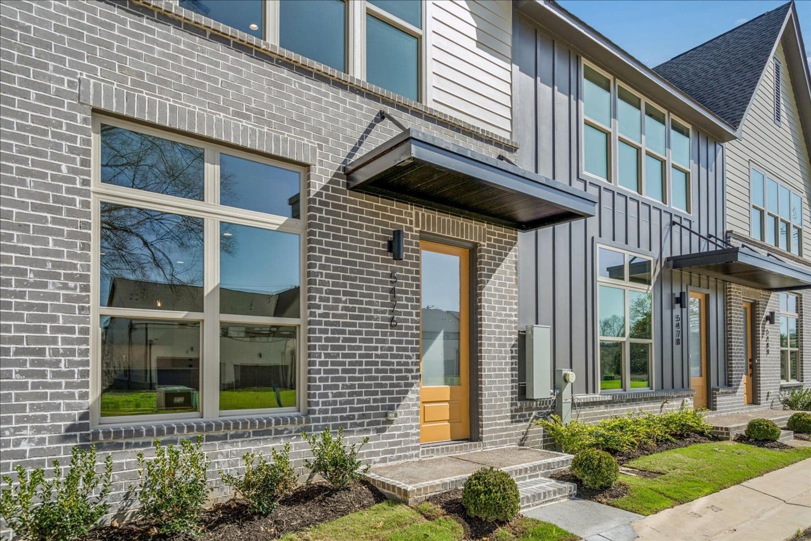 Memphis House: 5486 End Village E Lot 19