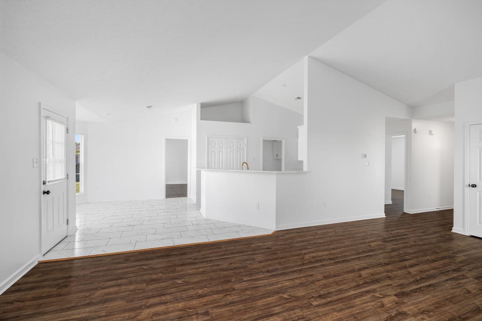 Southaven House: 8332 Grayce Dr