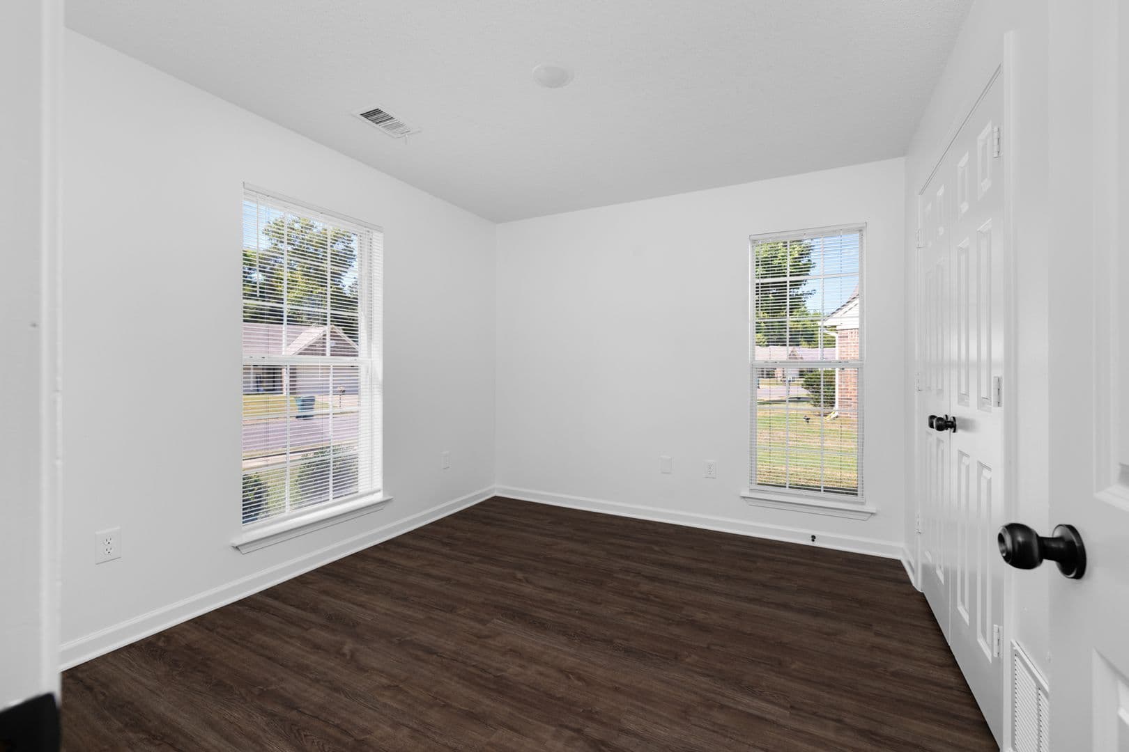 Southaven House: 8332 Grayce Dr