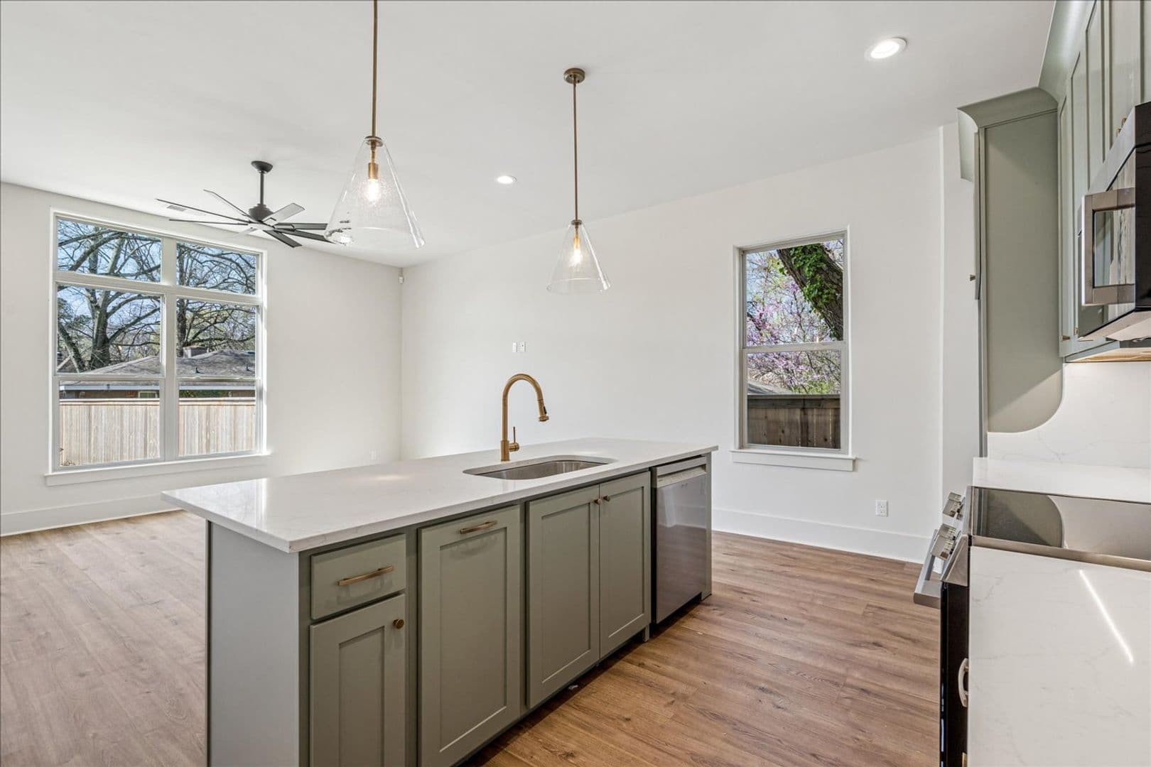 Memphis House: 5486 End Village E Lot 19